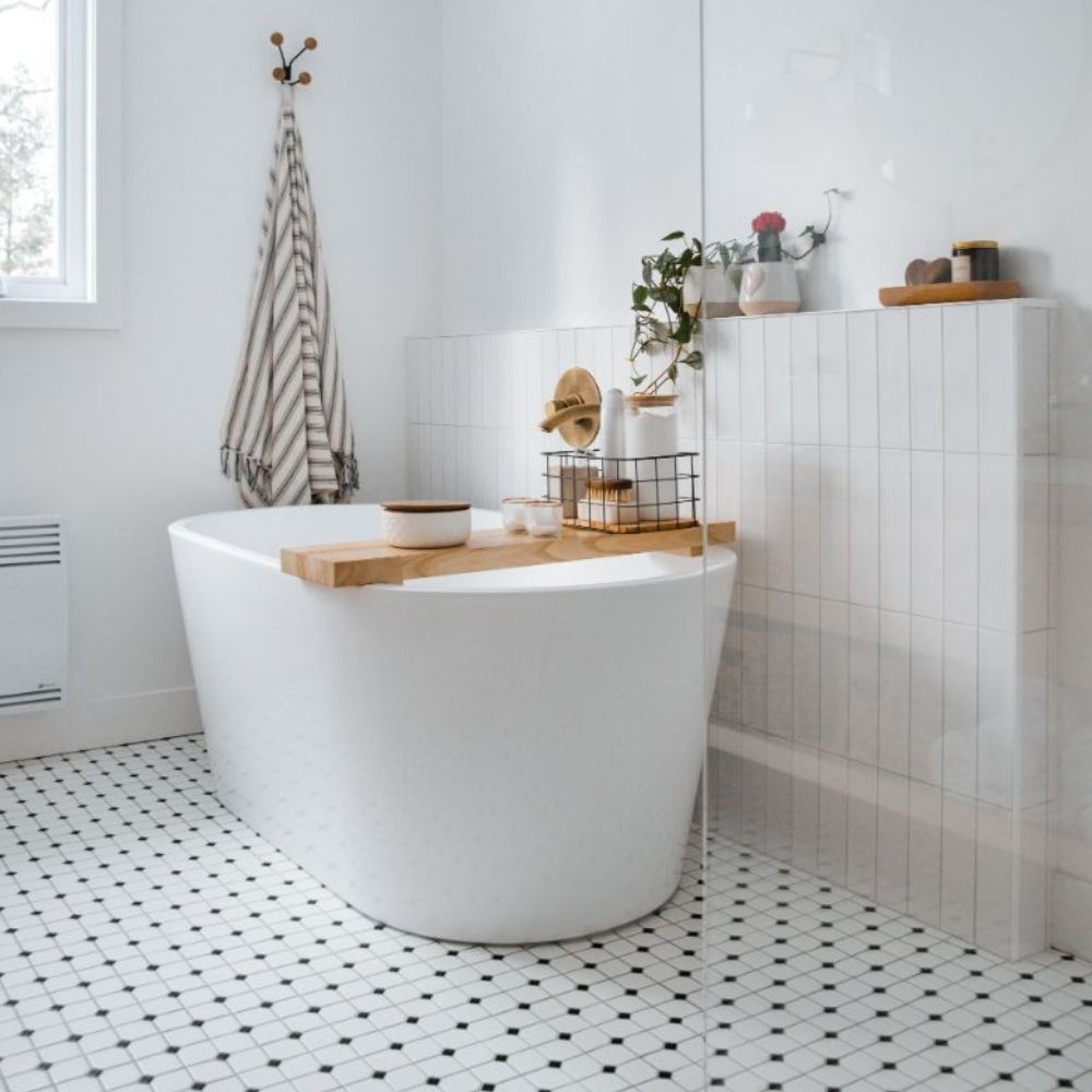 Salle de bain blanche moderne Rue Saint Léon